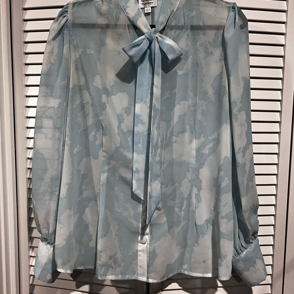 Cloud Gwen Blouse